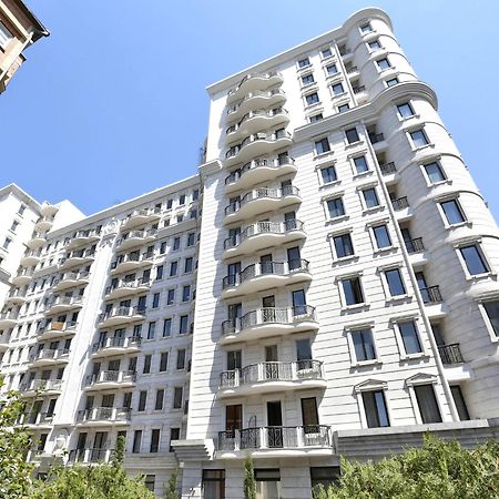 The Grand Apartment Lll Tbilisi Eksteriør bilde