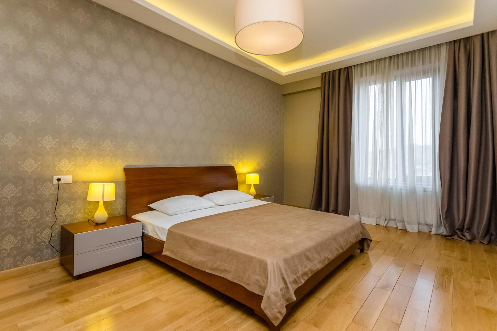 The Grand Apartment Lll Tbilisi Eksteriør bilde