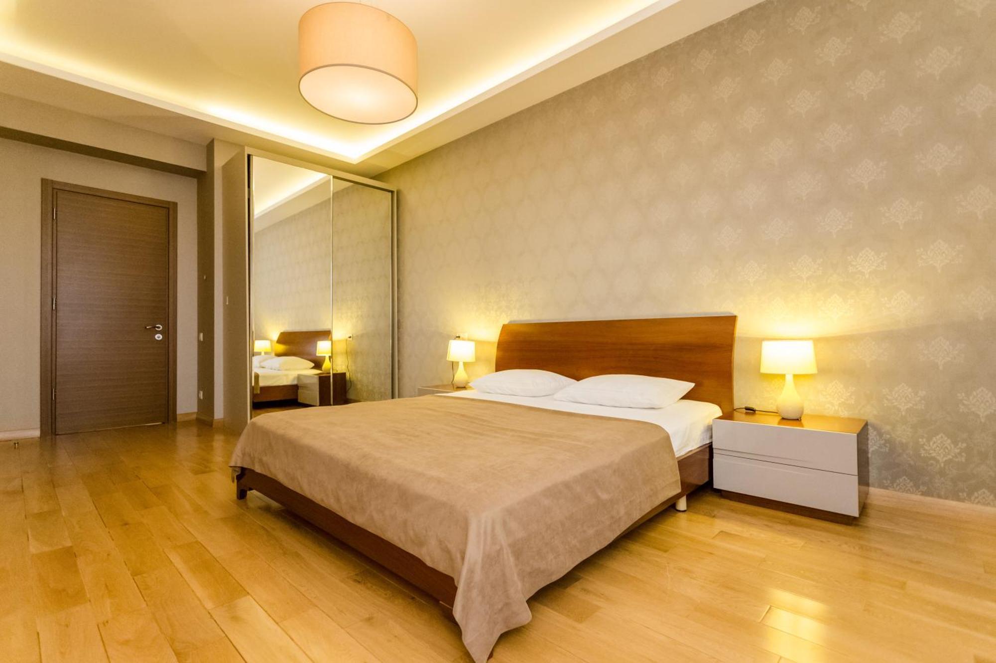 The Grand Apartment Lll Tbilisi Eksteriør bilde
