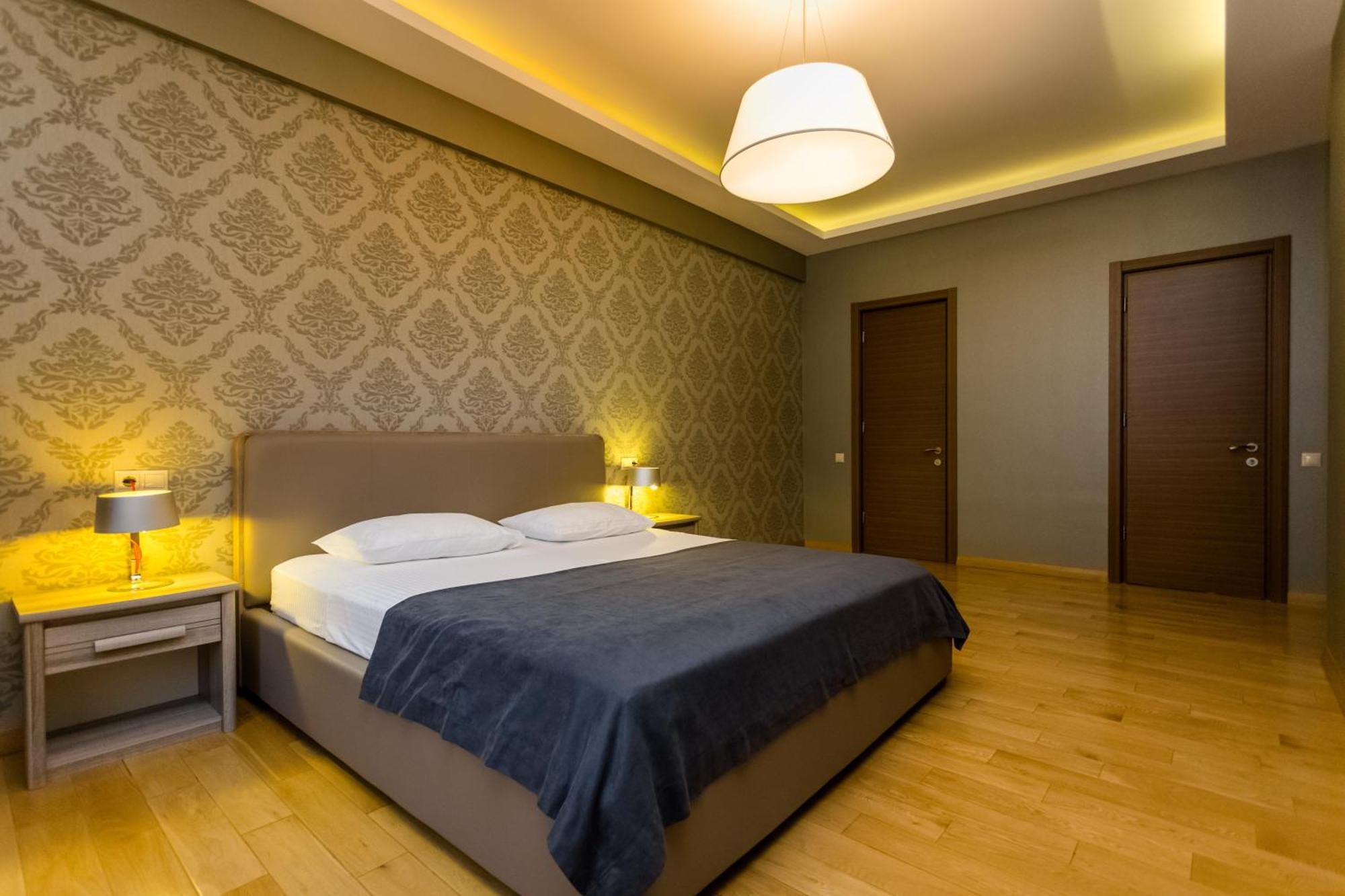 The Grand Apartment Lll Tbilisi Eksteriør bilde